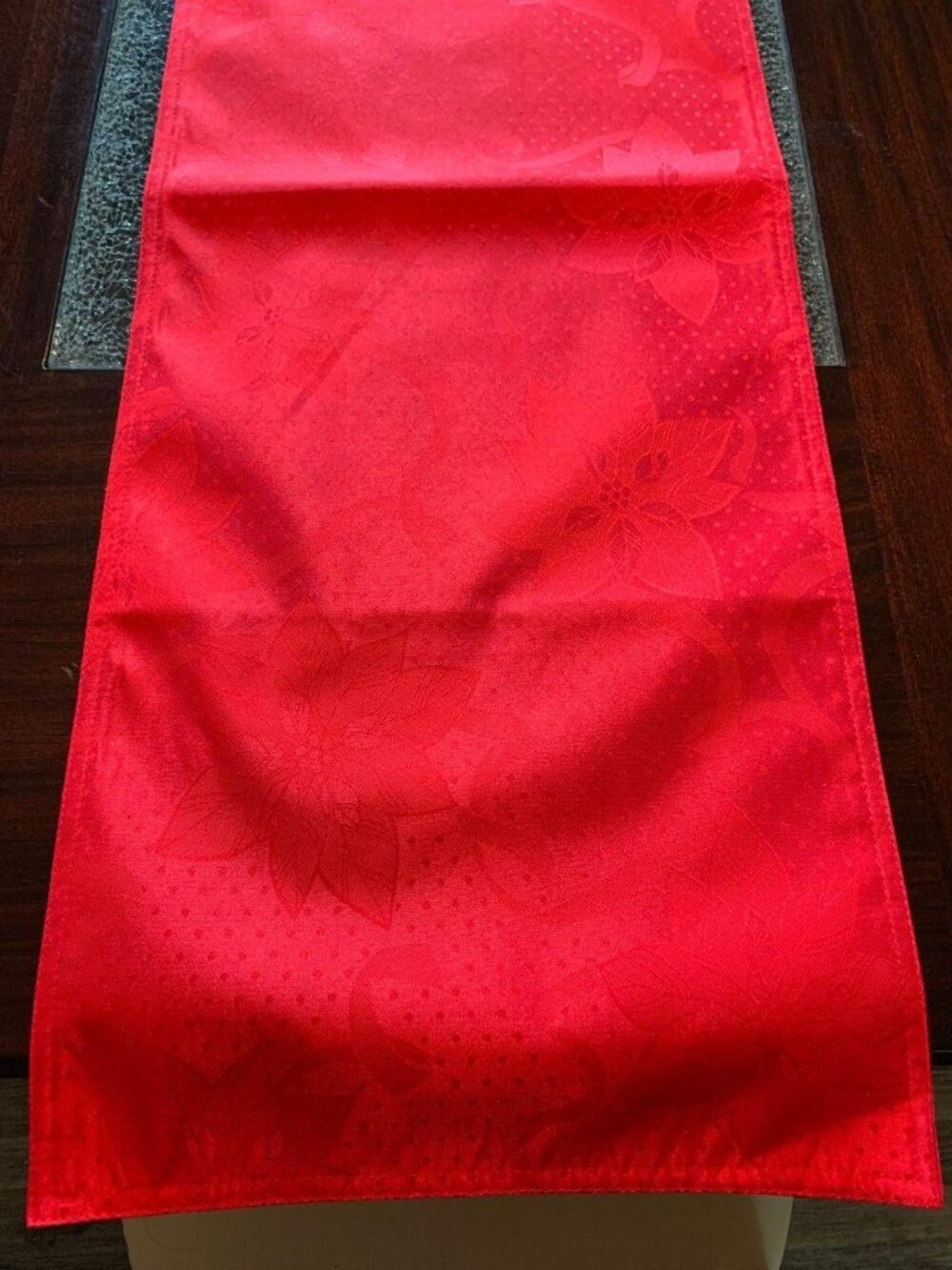 Christmas Table Runner 13"x72" Red Poinsettia Holiday Dining Family Mainstays - Picture 9 of 9